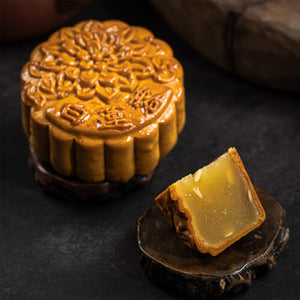 Fai Fong White Lotus Paste Mooncake 180g